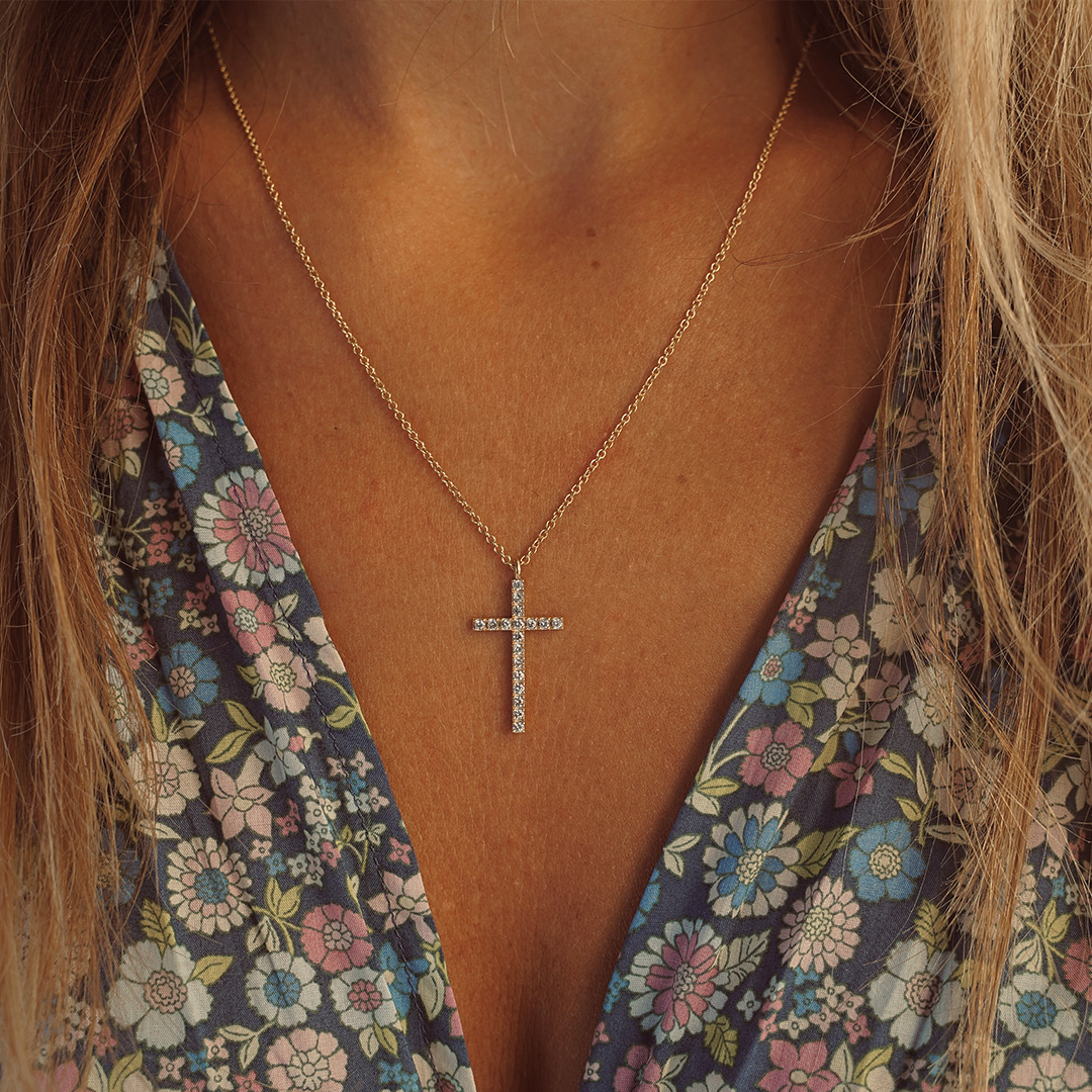 thin diamond cross necklace